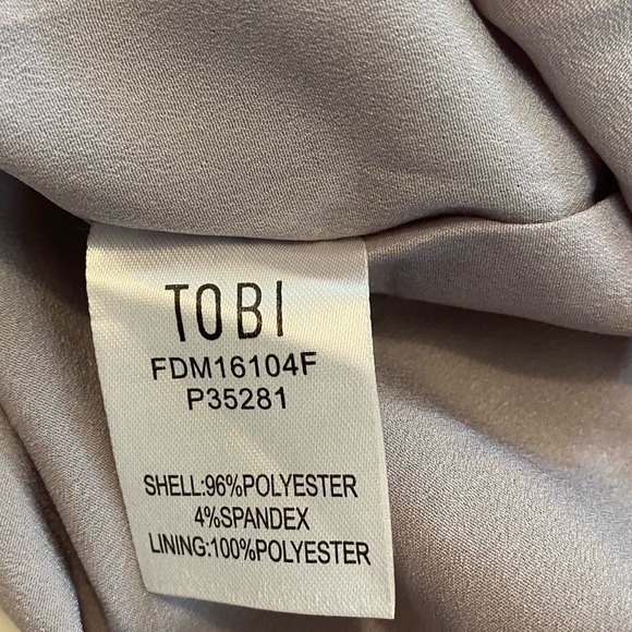 Tobi Maxi Dress Ruffle Back High split NWT - Picture 7 of 12